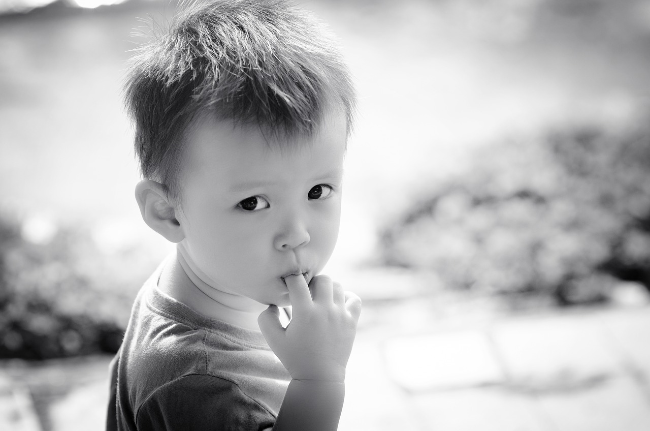生完试管代生的孩子反而年轻的人（生了试管代生的孩子还很显年轻的女人）